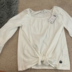 I am selling a white long sleeved shirt from Abercombie!